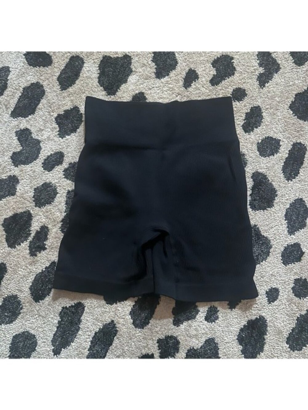 Black Women's Ribbed High-Waisted Shorts